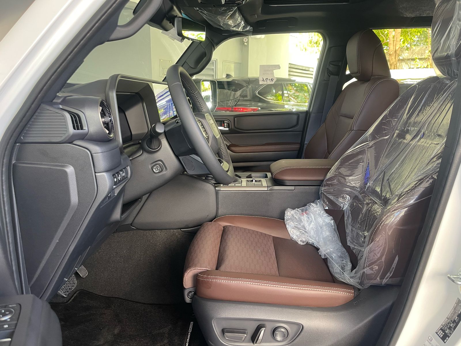 jeepetas y camionetas - Toyota Land Cruiser Prado Adventure 2025 1