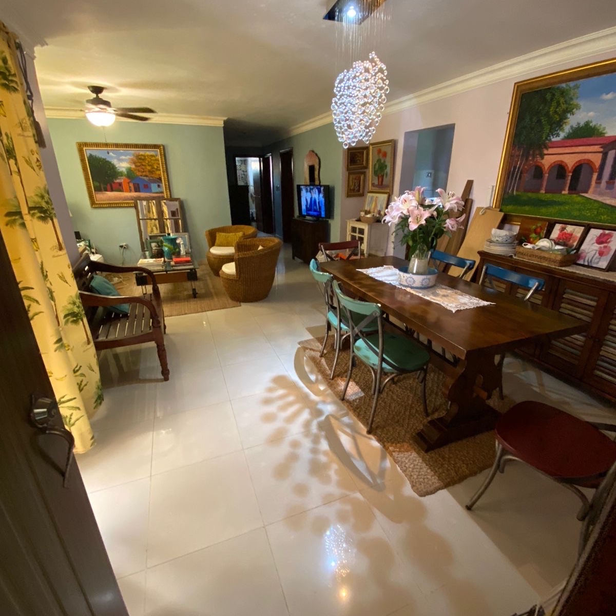 apartamentos - venta de apartamento en vista hermosa amueblado de 118mts santo Domingo este 
