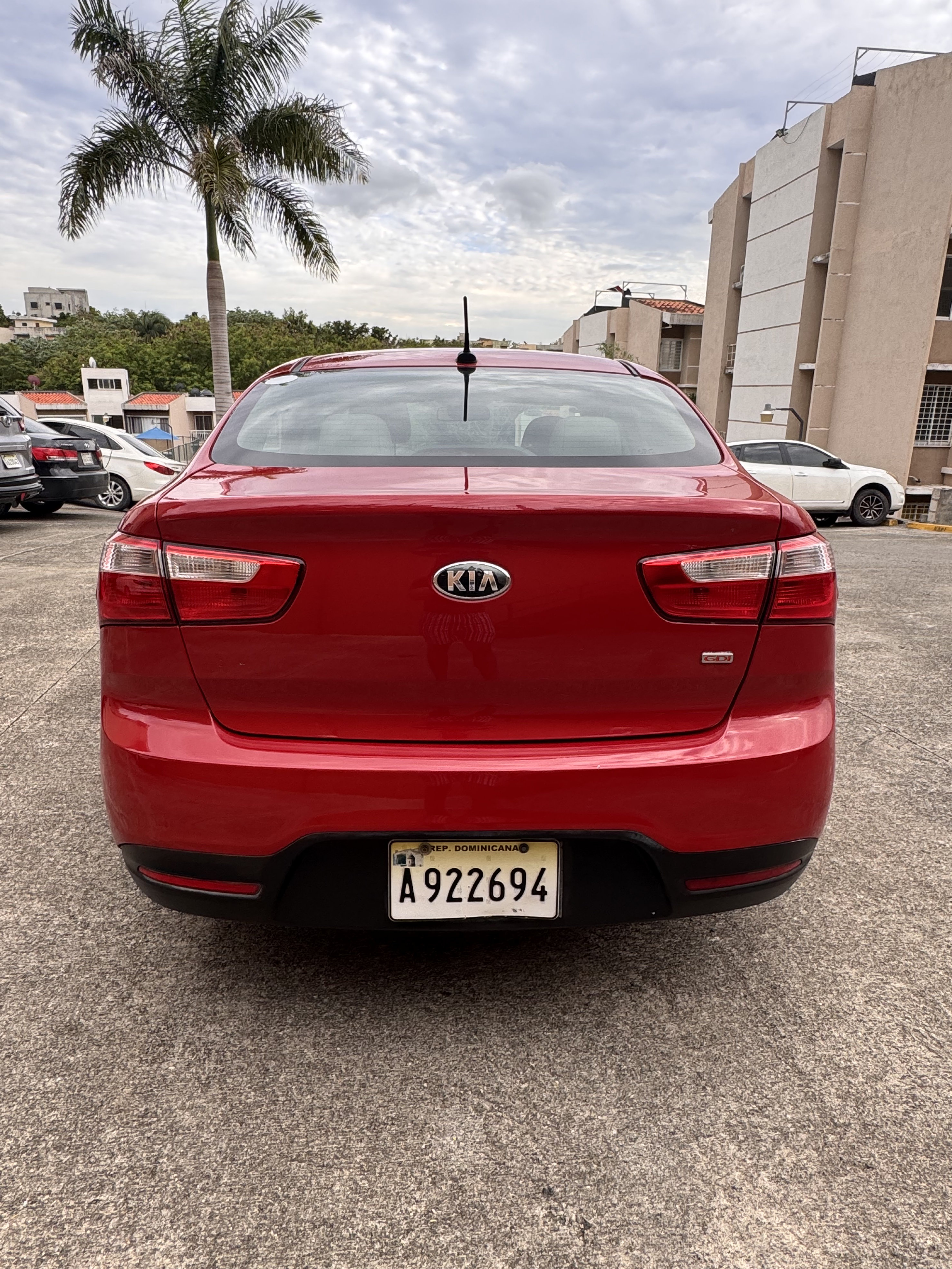 carros - KIA RIO LX 2015 4