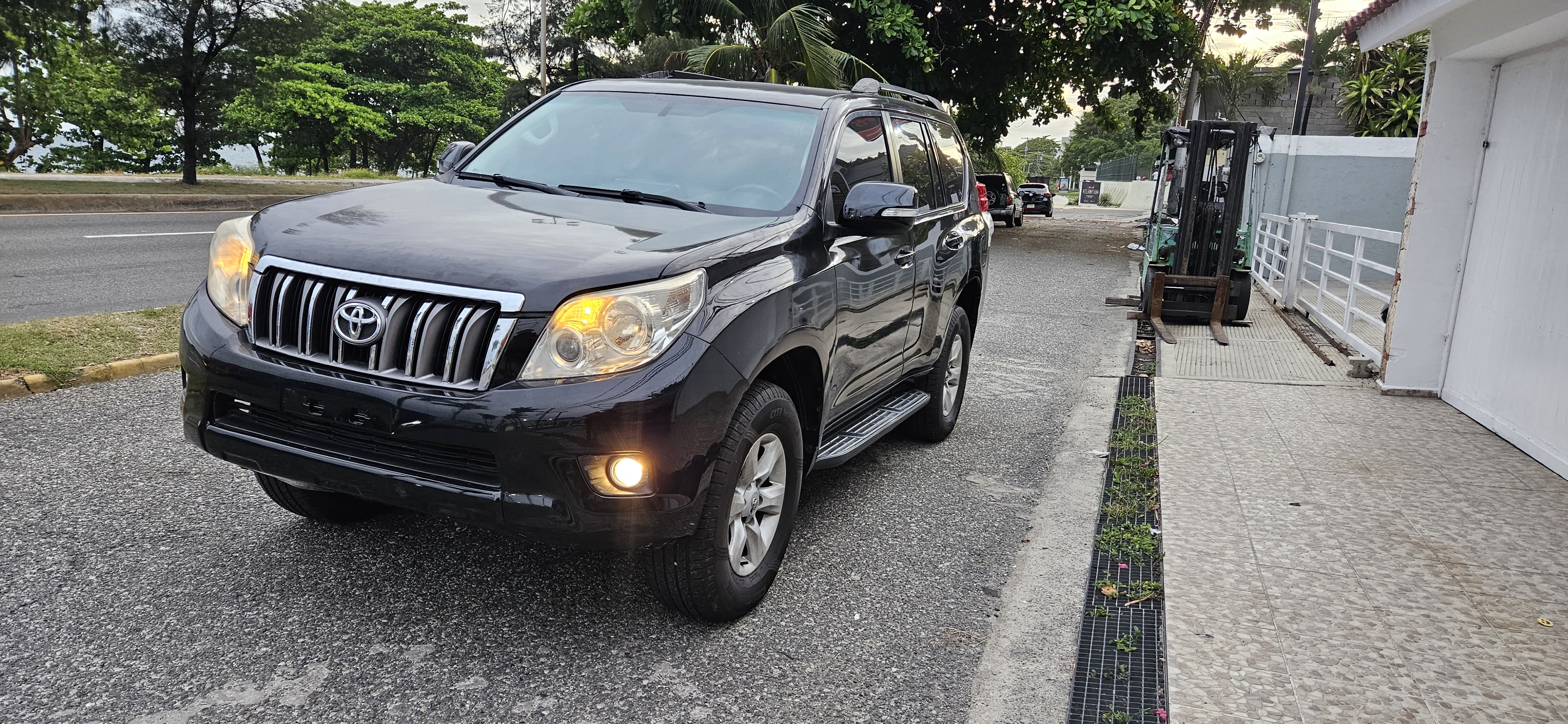 jeepetas y camionetas - Toyota land cruiser prado diésel  3