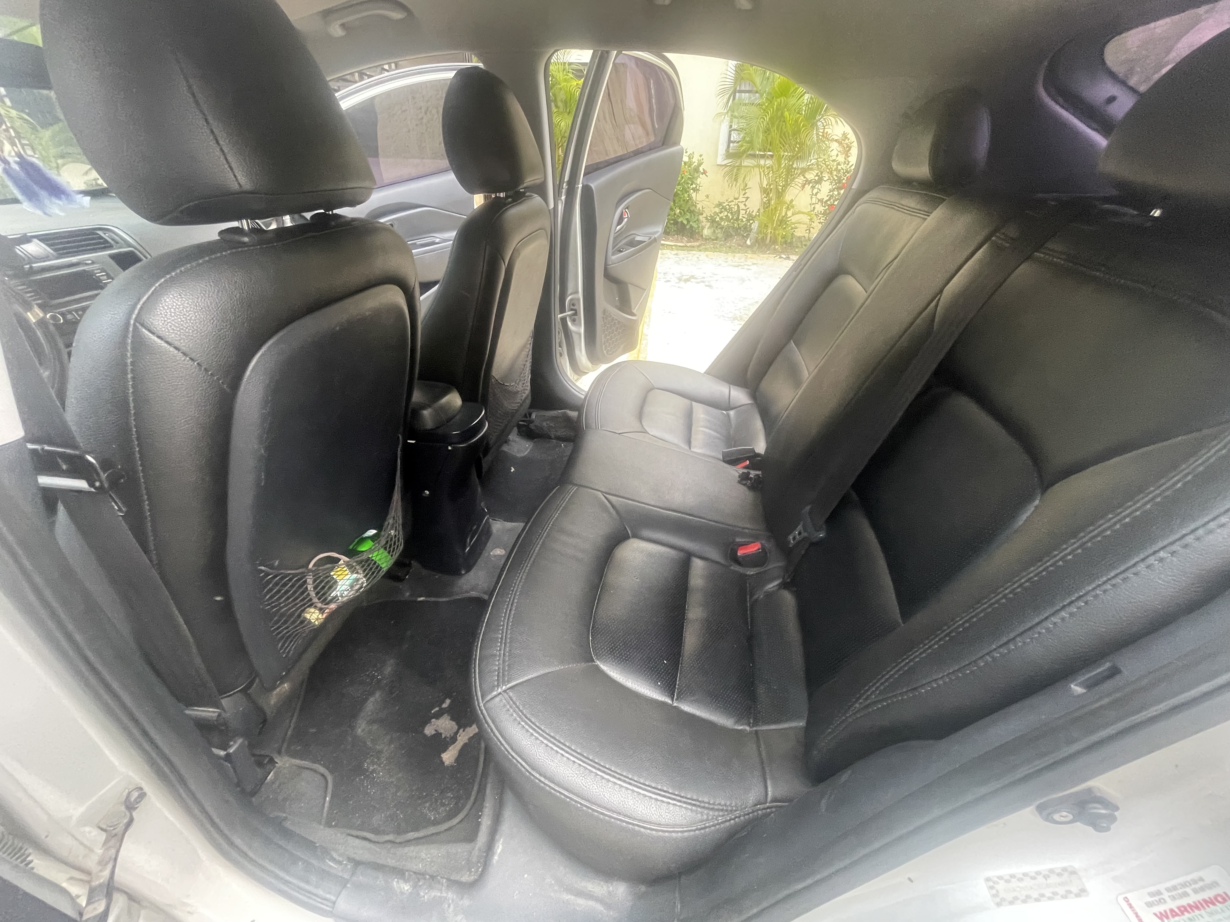 carros - Kia Río EX 2012, tipo hatchback  7