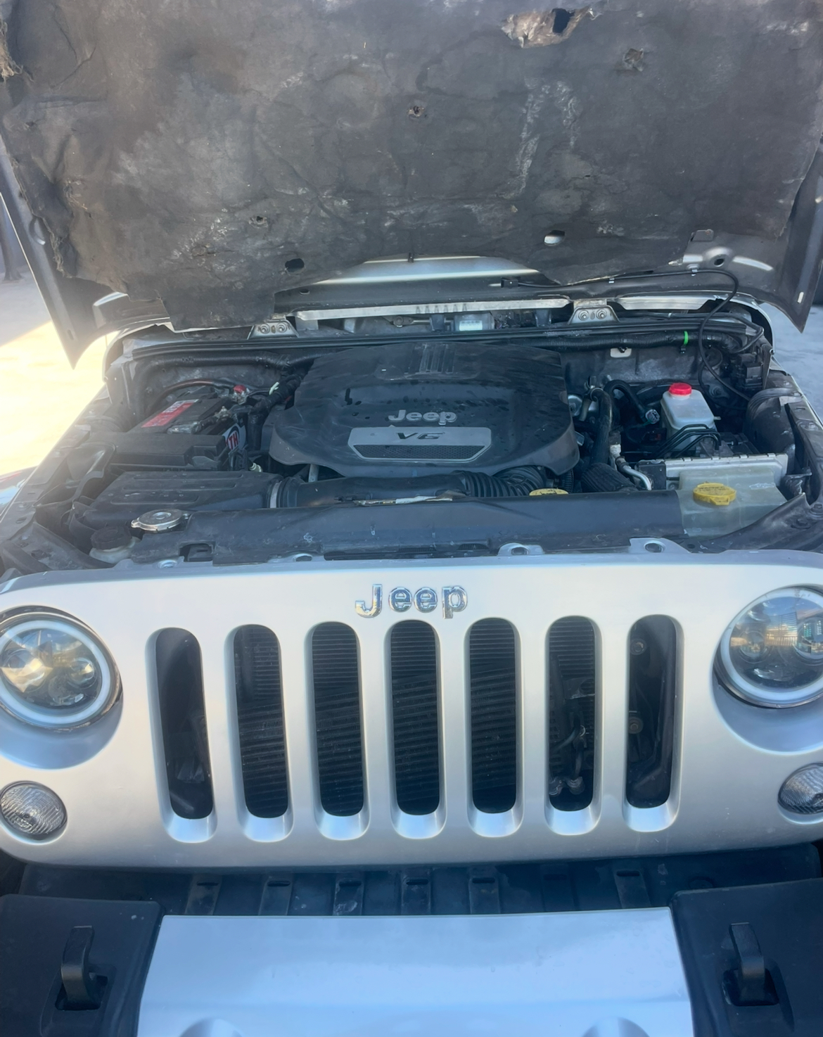 jeepetas y camionetas - Jeep wrangler Sahara 2014 4
