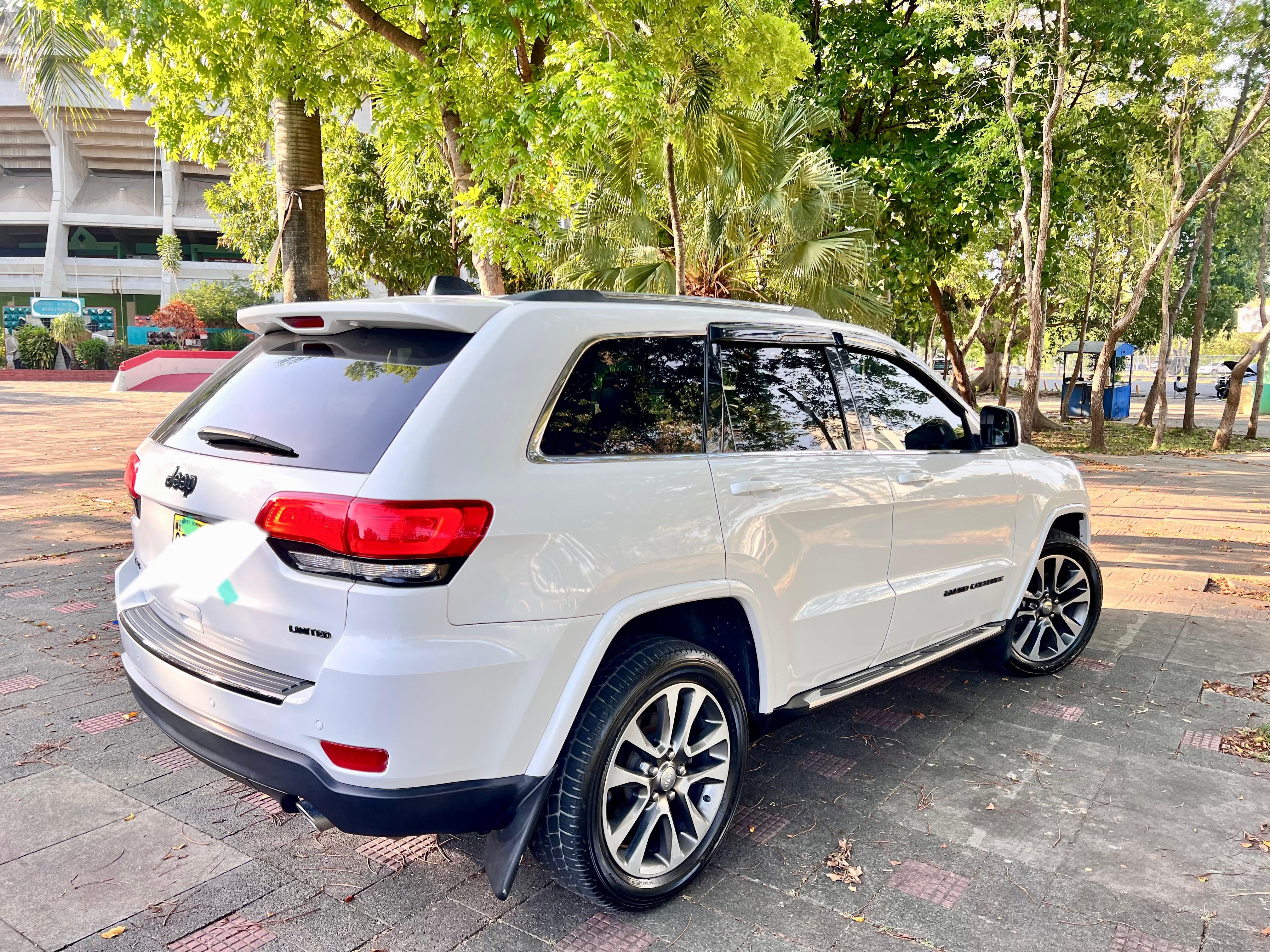jeepetas y camionetas - Grand Cherokee Limited 4 x 4 , 2018, única dueña. 8