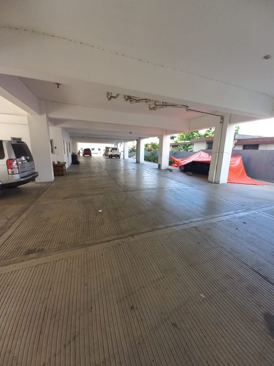 oficinas y locales comerciales - VENDO /RENTO 0
