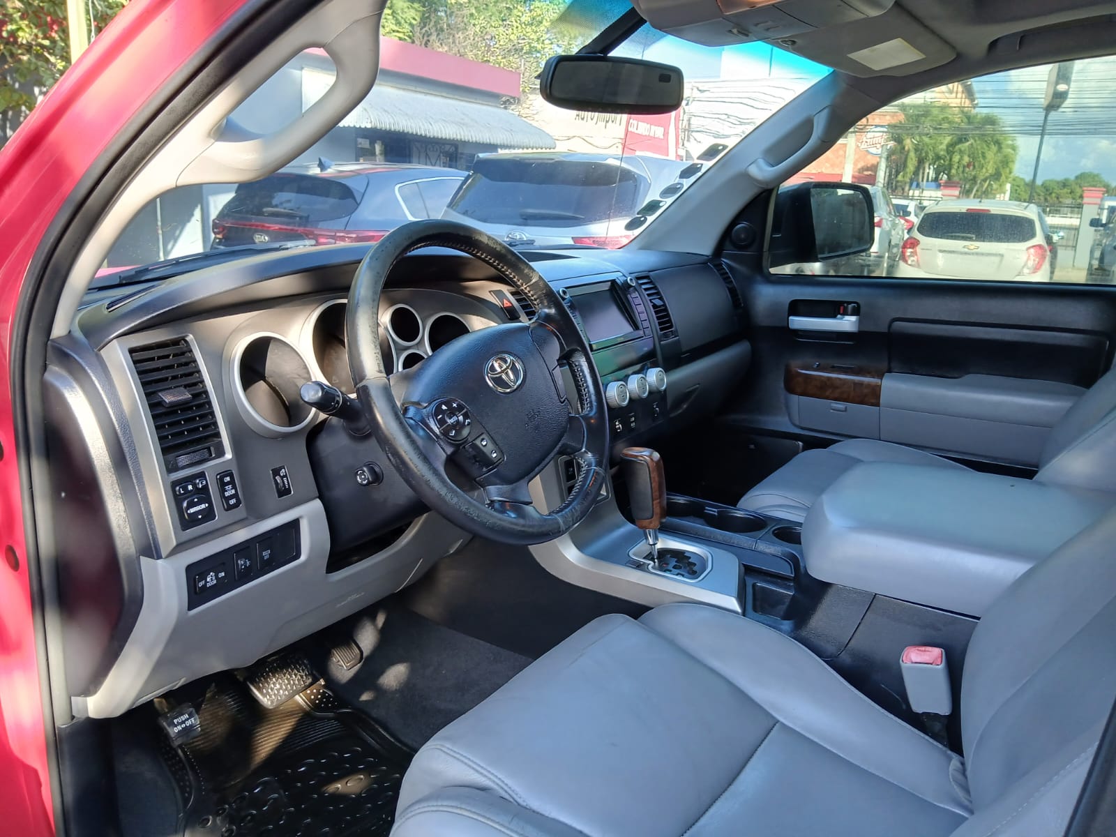 jeepetas y camionetas - Toyota tundra 2013 2