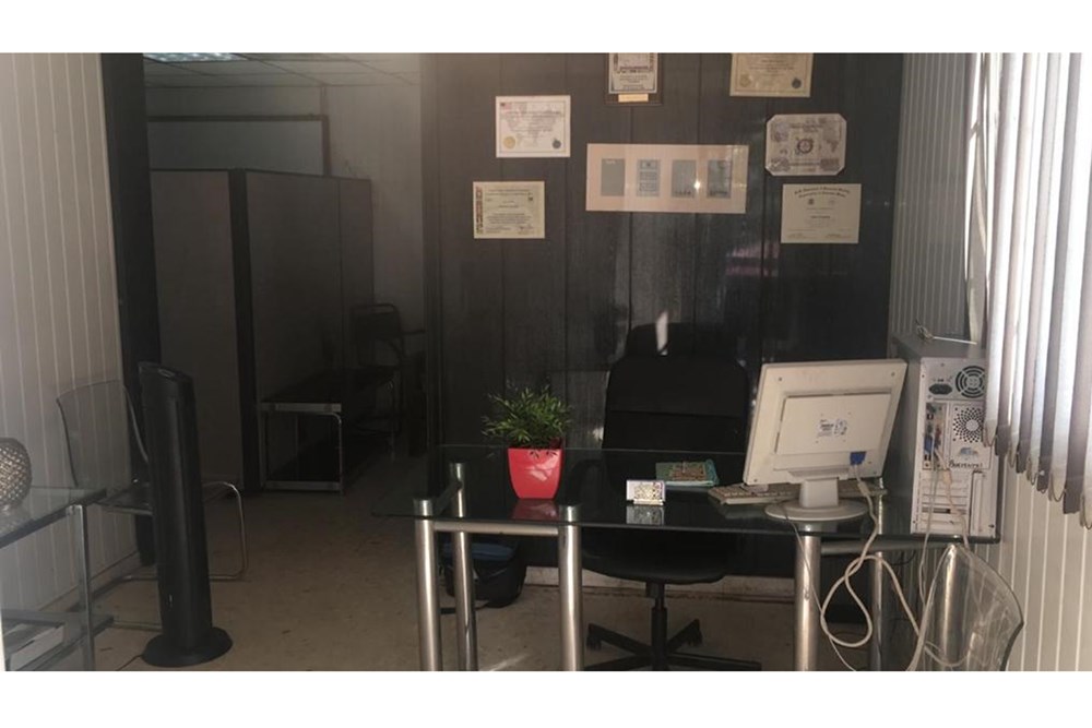 oficinas y locales comerciales - Local en venta en Gascue 4
