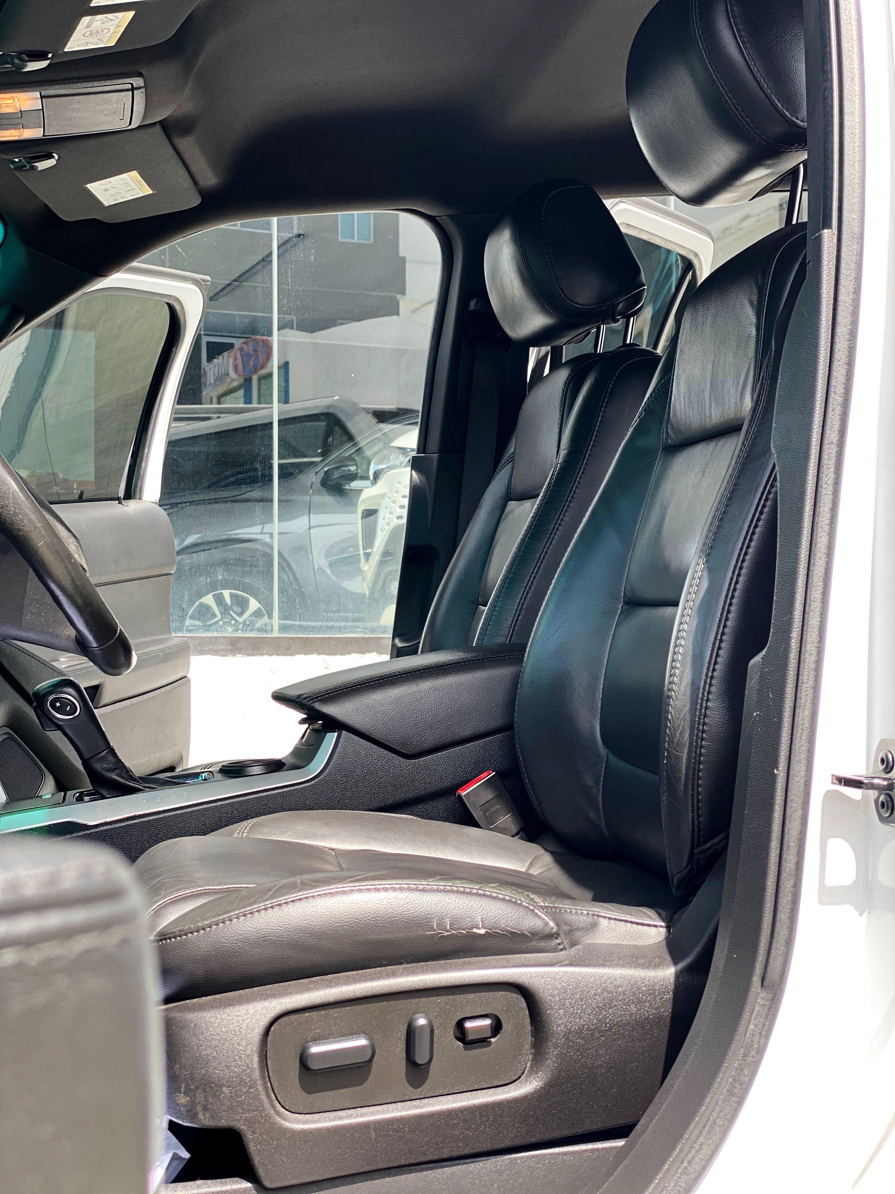 jeepetas y camionetas - Ford Explorer XLT 2015 FINANCIAMIENTO DISPONIBLE NO IMPORTA EL CRÉDITO  2