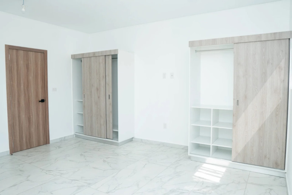 apartamentos - Moderno Townhouse con Piscina y Amplios Espacios 3