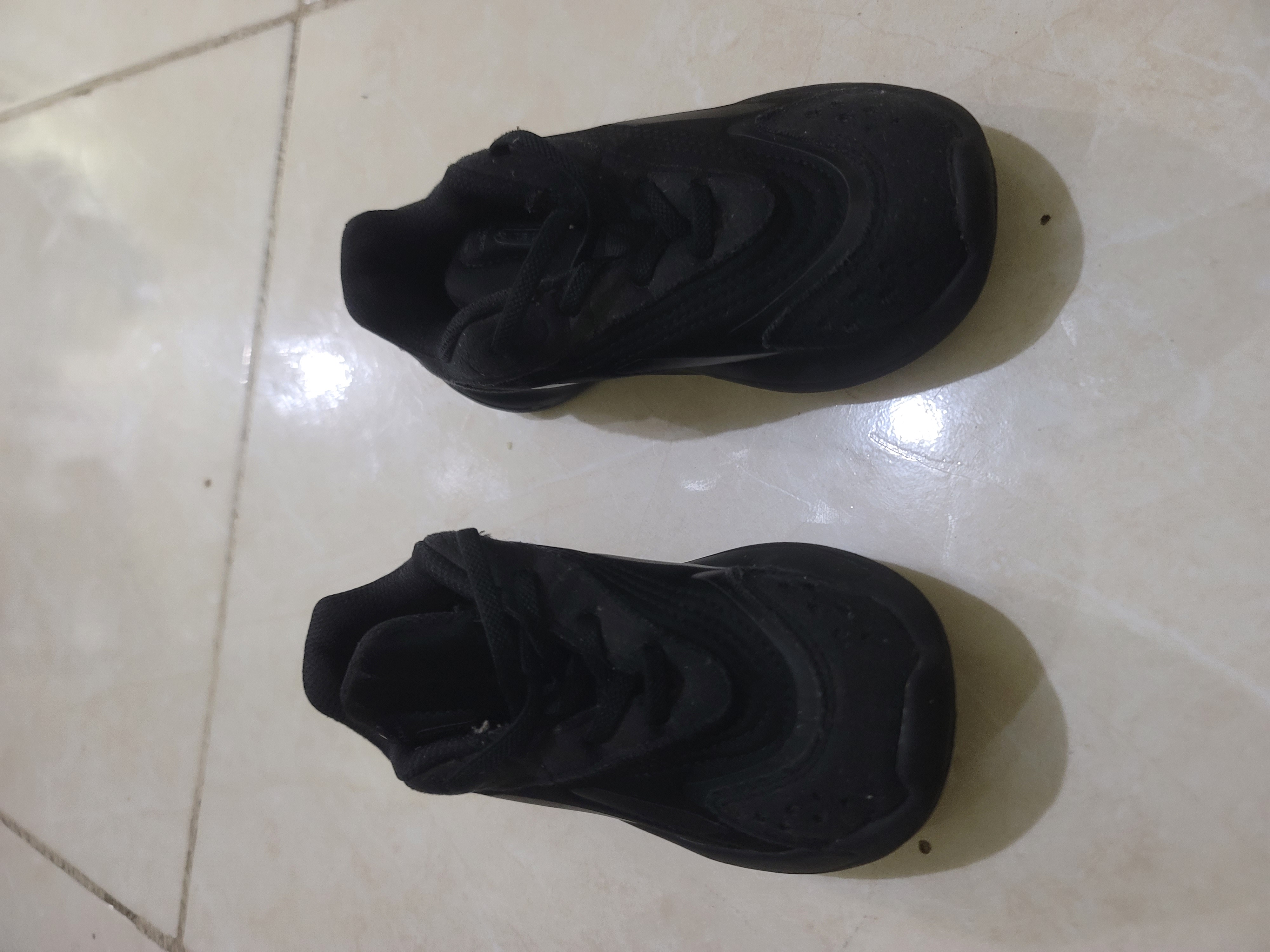 ropa y zapatos - Tenis de niños  1