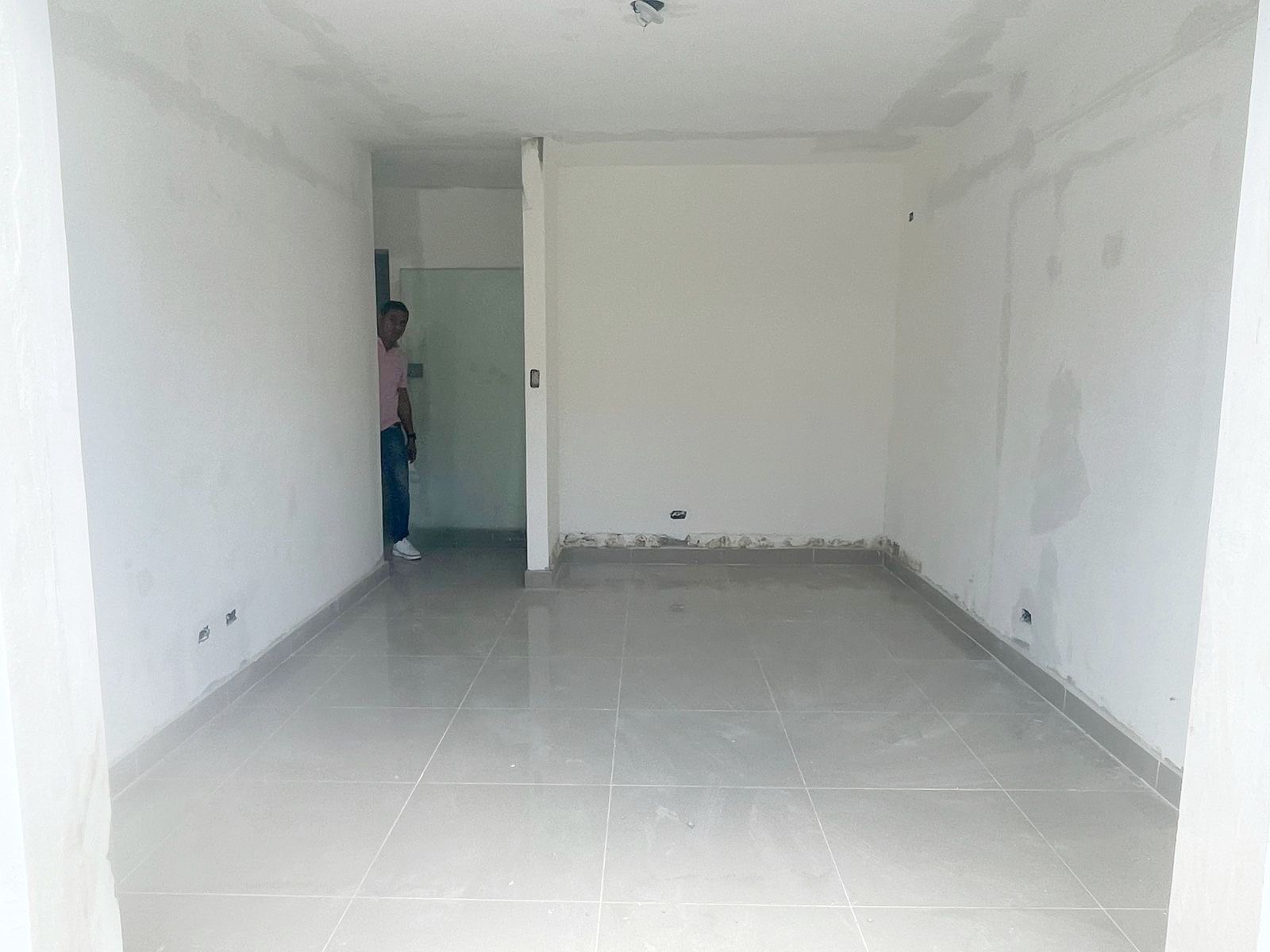 oficinas y locales comerciales - Alquiler local céntrico  6
