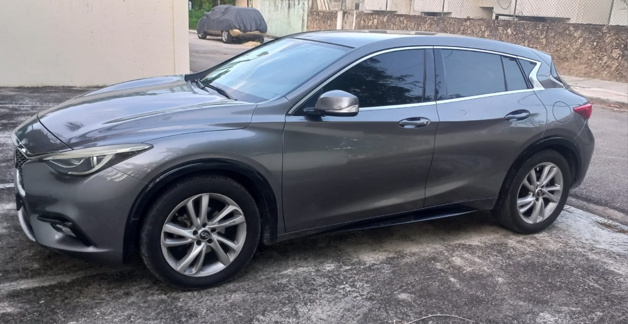jeepetas y camionetas - Infiniti QX-30    2018 1