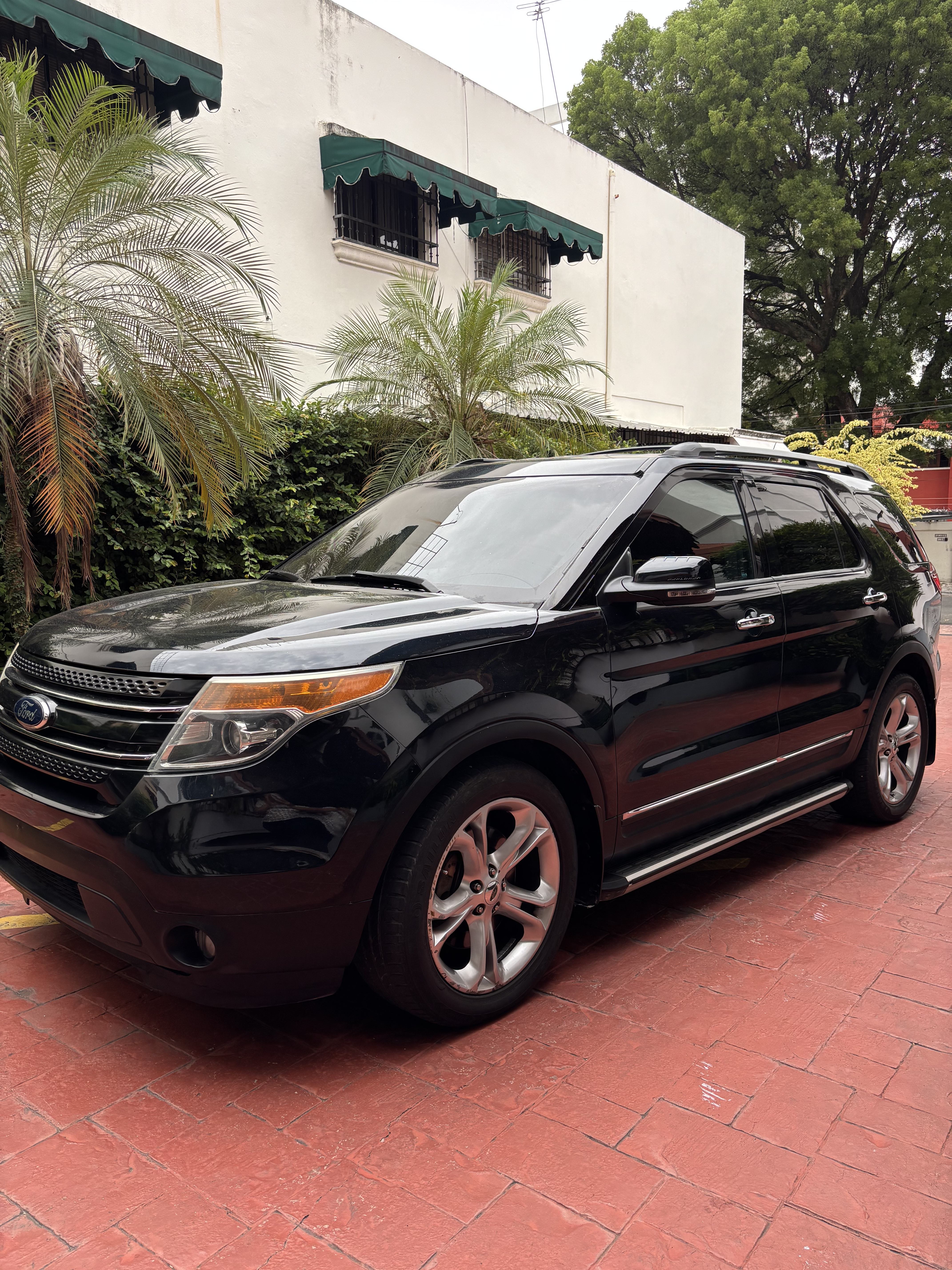 camiones y vehiculos pesados - VENTA: FORD EXPLORER 2014 XLT 2