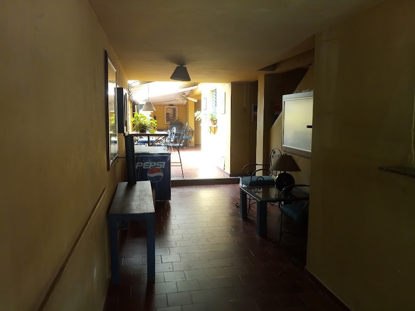 habitaciones y viviendas compartidas - Habitación estudio amplia.   3
