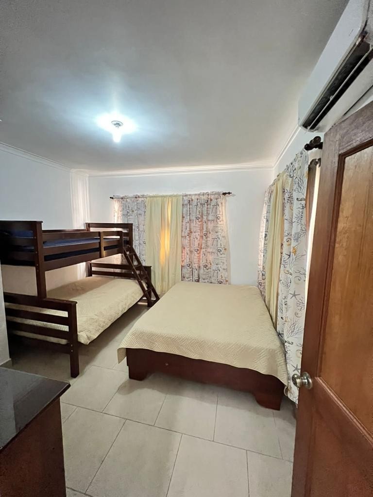 apartamentos - VENDO Hermoso Apartamento AMUEBLADO FULL 4to Piso Sin Ascensor En Juan Dolió  4