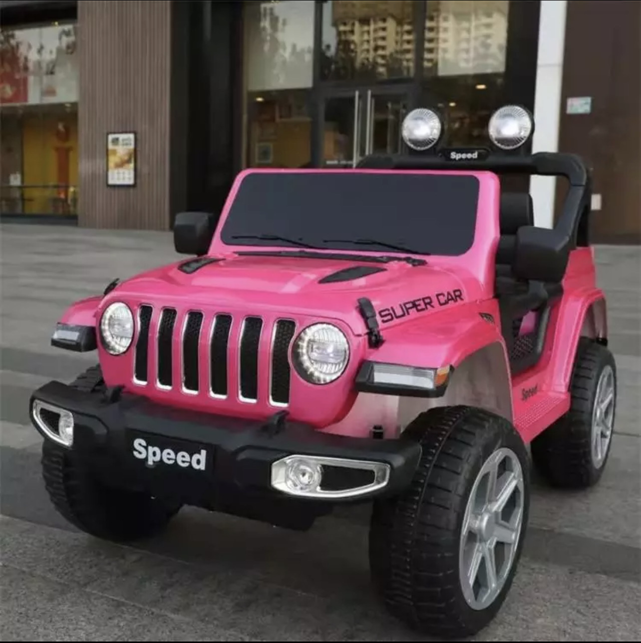 juguetes - JEEP para niñas de 1-6 años con luces - música-usb-control remoto Nuevo en caja  2