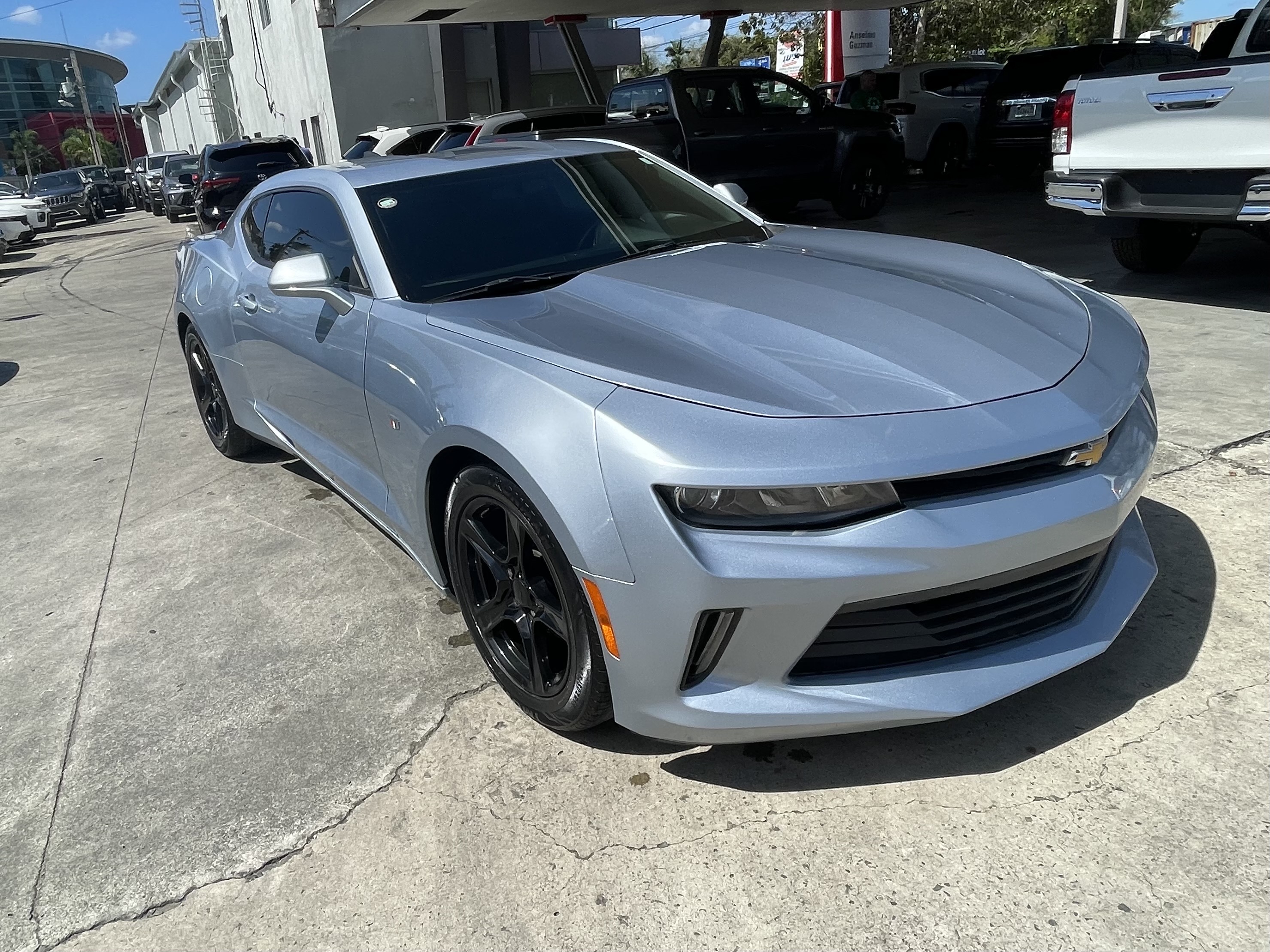 carros - Vendo en Super buen precio, llámame  1