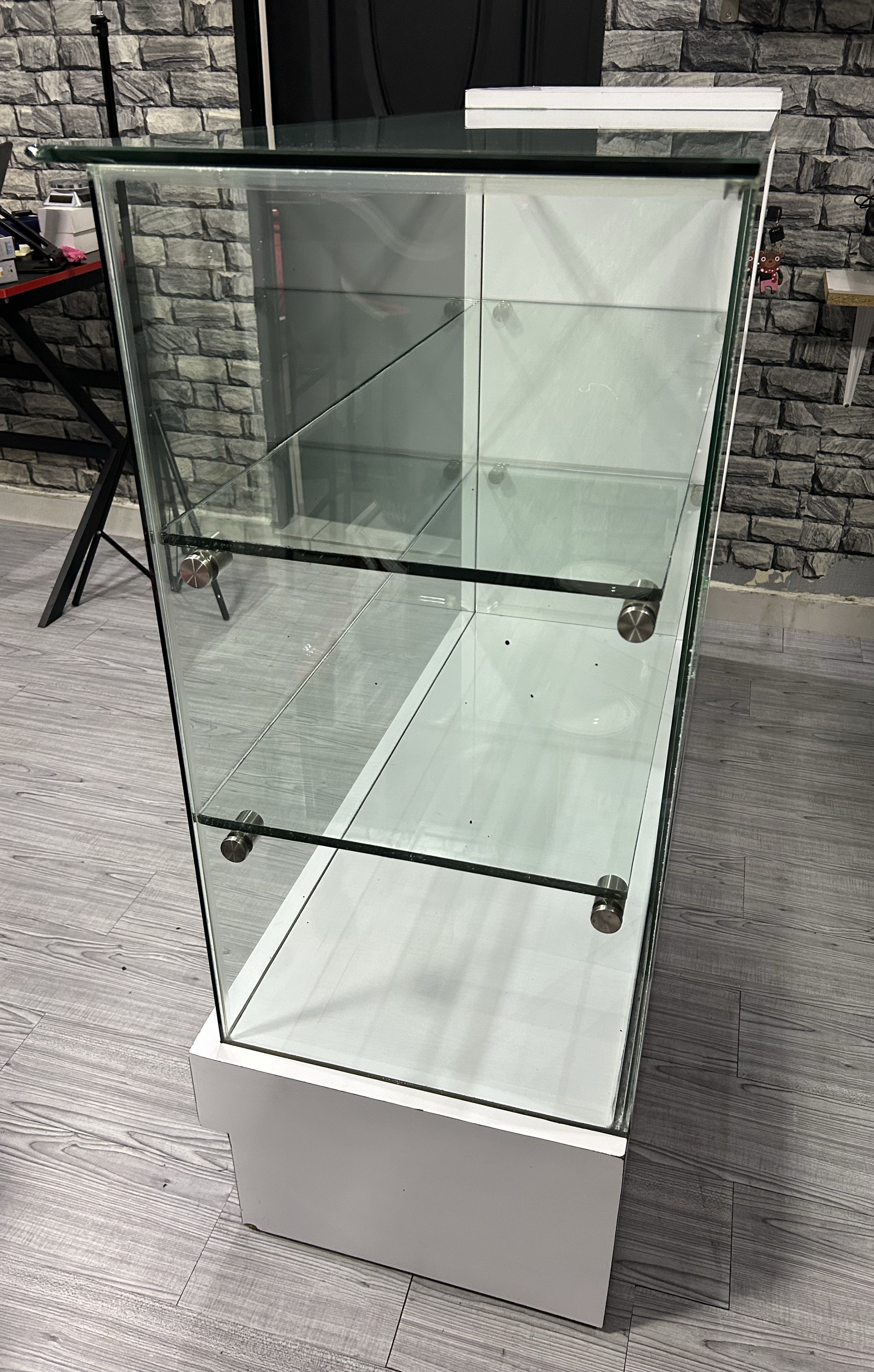 articulos de oficina - Vitrina grande ideal para tu negocio  4