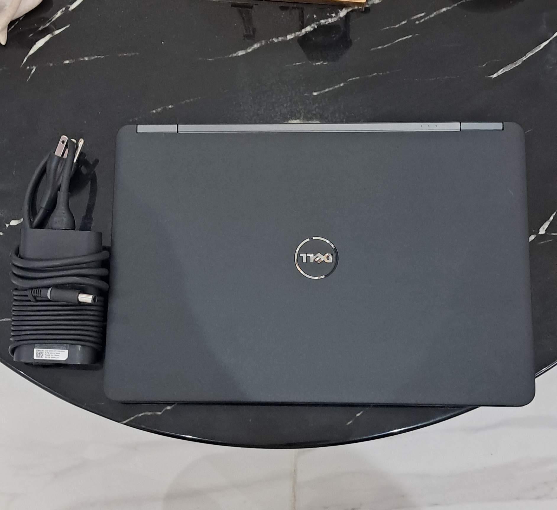 computadoras y laptops - Laptop Dell Slim i7 2.6 Ghz 16GB 256GB SSD E7450 2