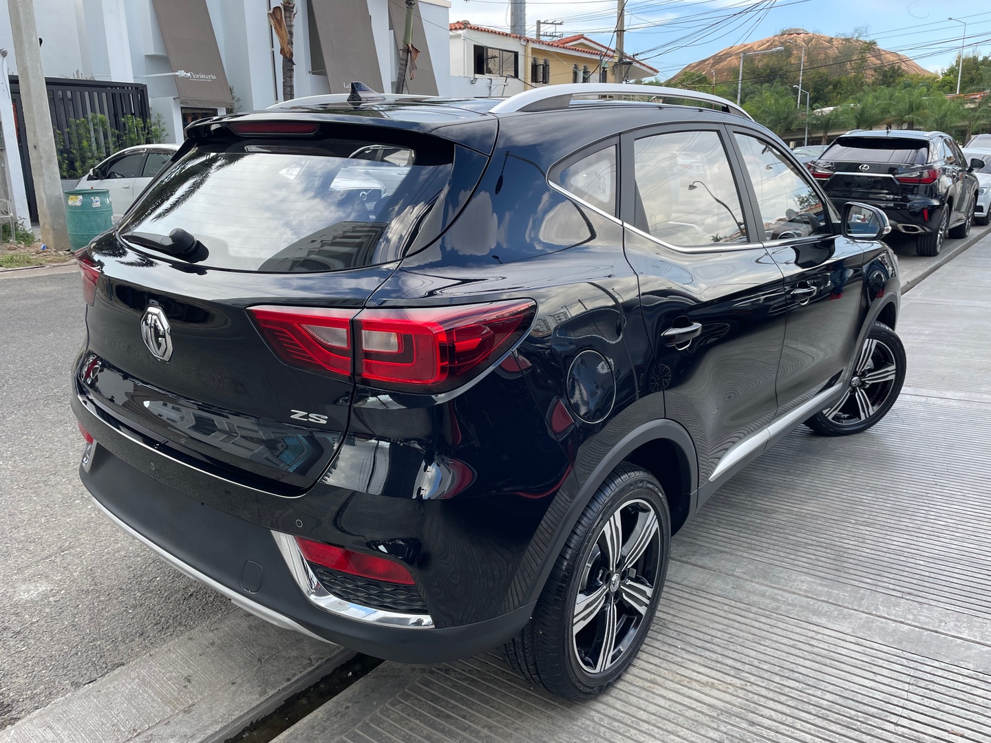 jeepetas y camionetas - MG ZS 2024 1