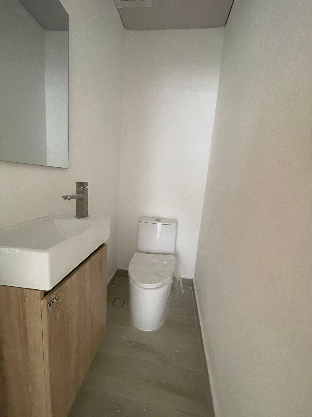 apartamentos - apartamento en venta en Bella Vista de 1 Hab  3