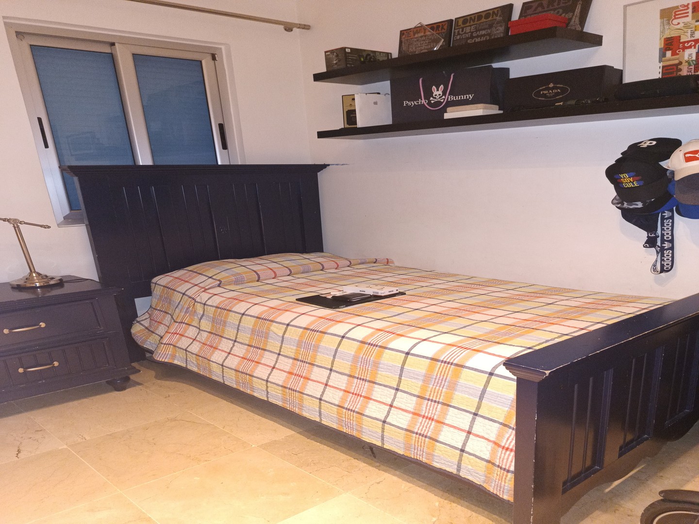 muebles y colchones - Cama ilumel y colchón Simmons c/pillow top

 1