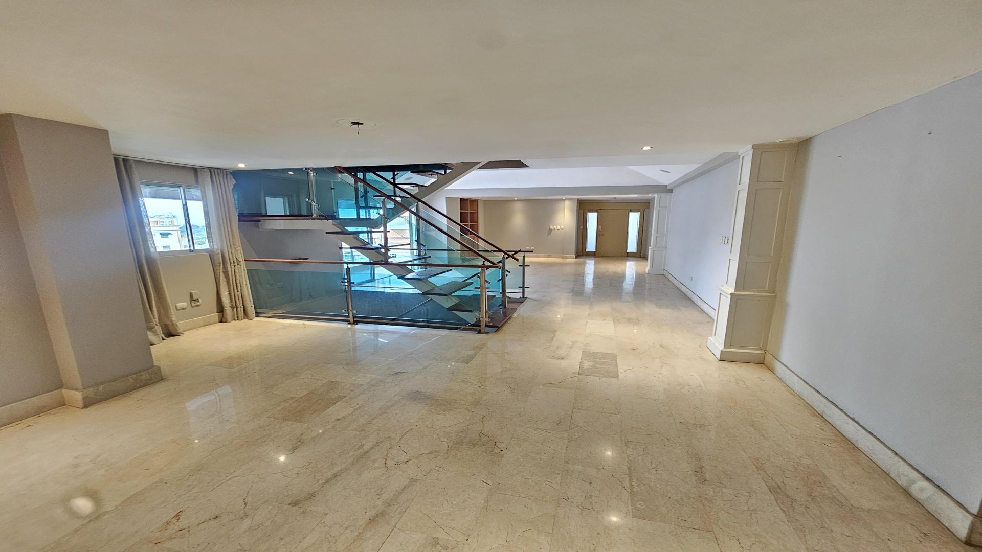 penthouses - Penthouse de 3 niveles en Bella Vista 0