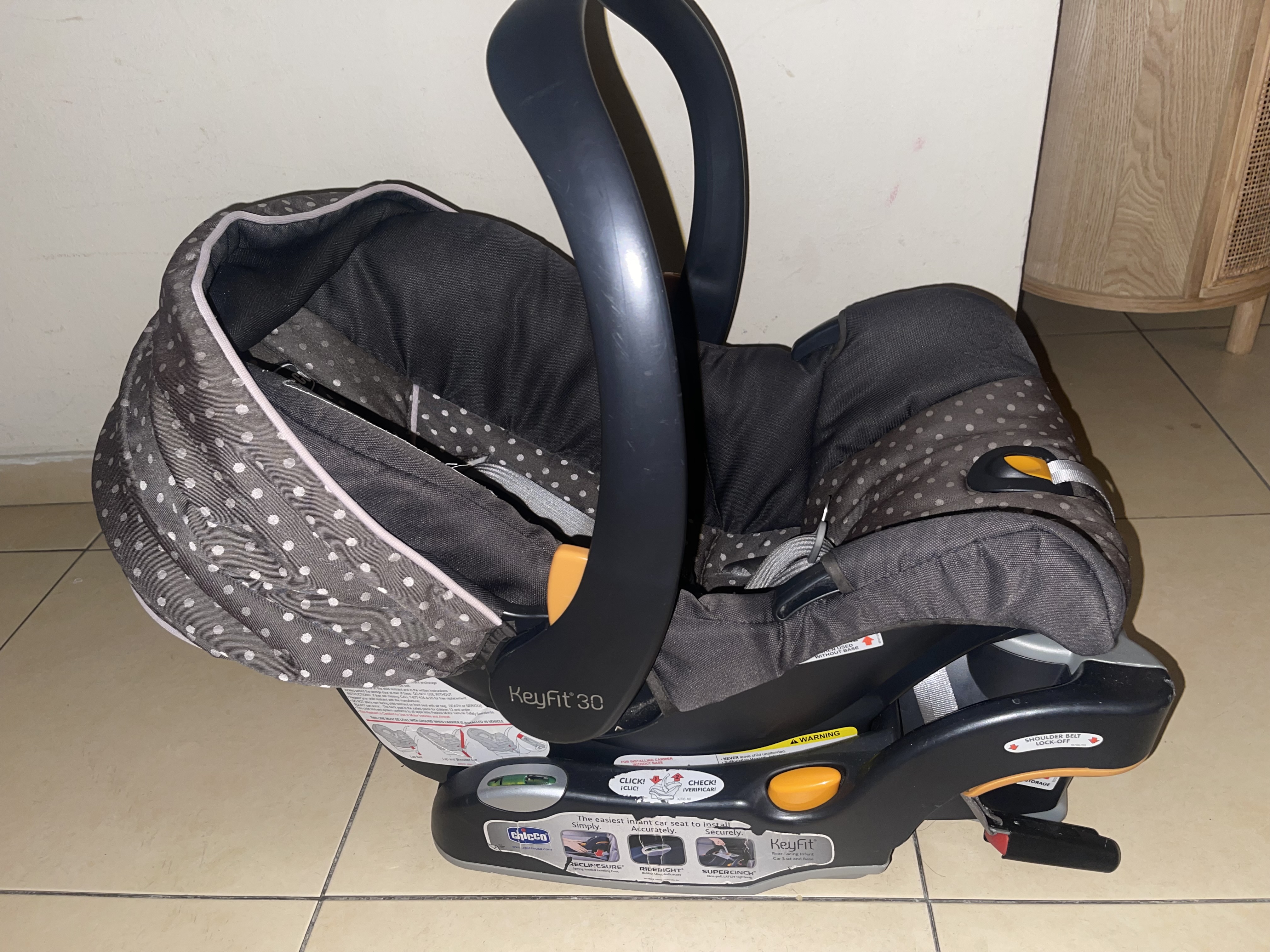 coches y sillas - Vendo Car Seat Chicco 3