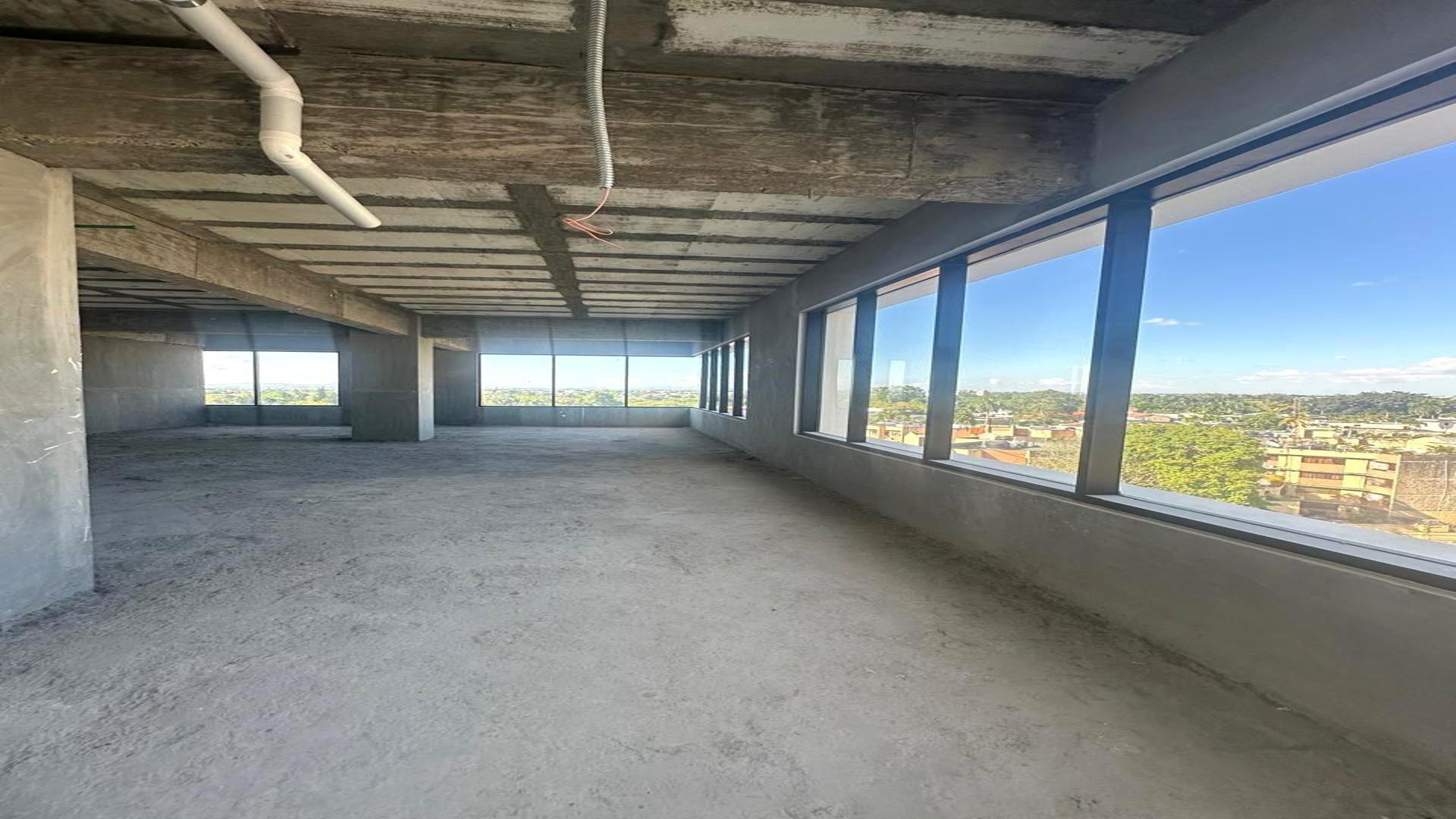 oficinas y locales comerciales - ALQUILER LOCAL COMERCIAL DE 102.5M2-ARROYO HONDO 1