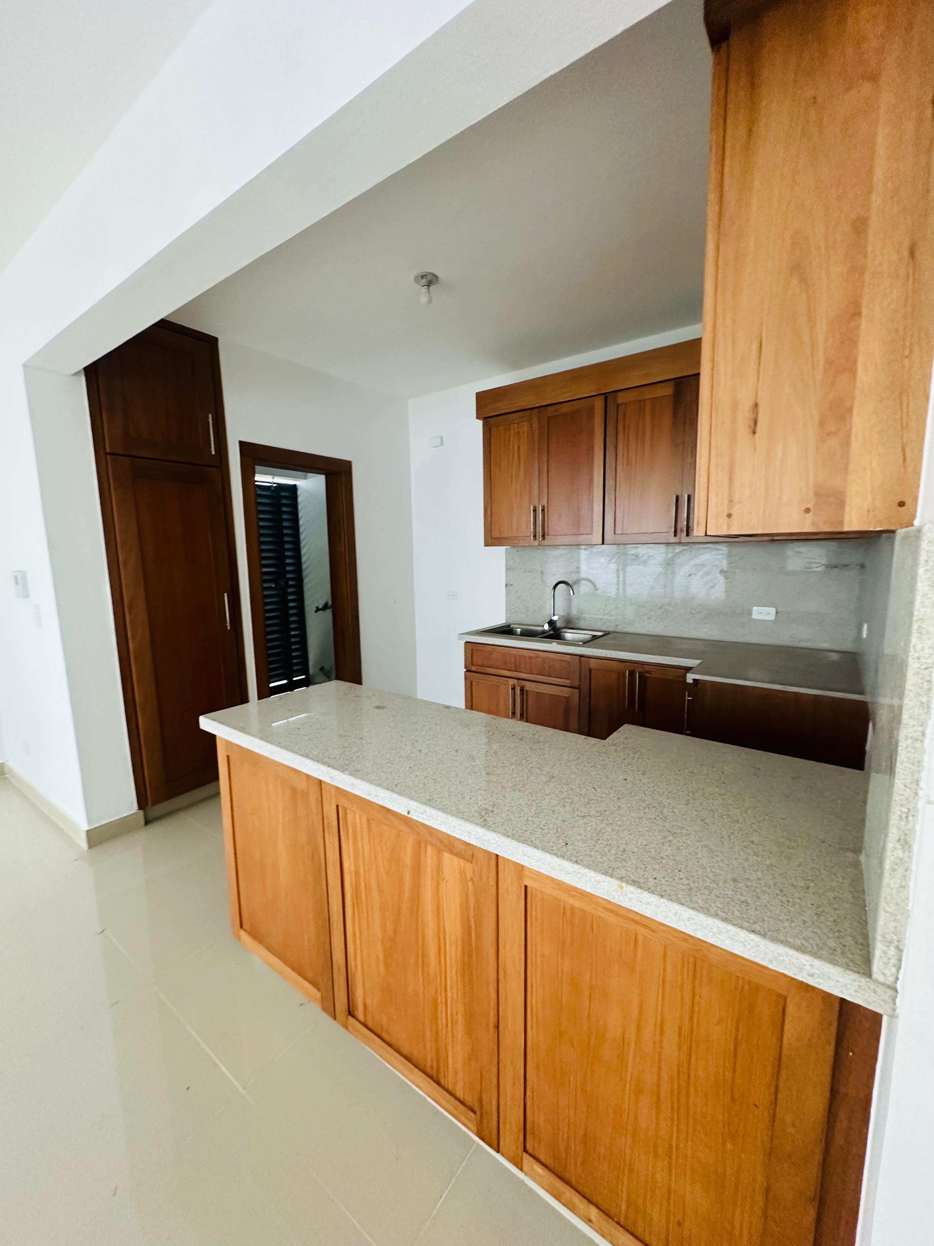 casas - CASA EN VENTA DETRAS DEL CENTRO ESPAÑOL HISPANOAMERICANA. 5