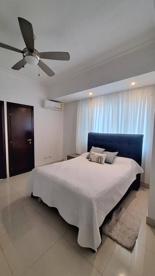 apartamentos - Vendo apartamento amueblado en Naco  6