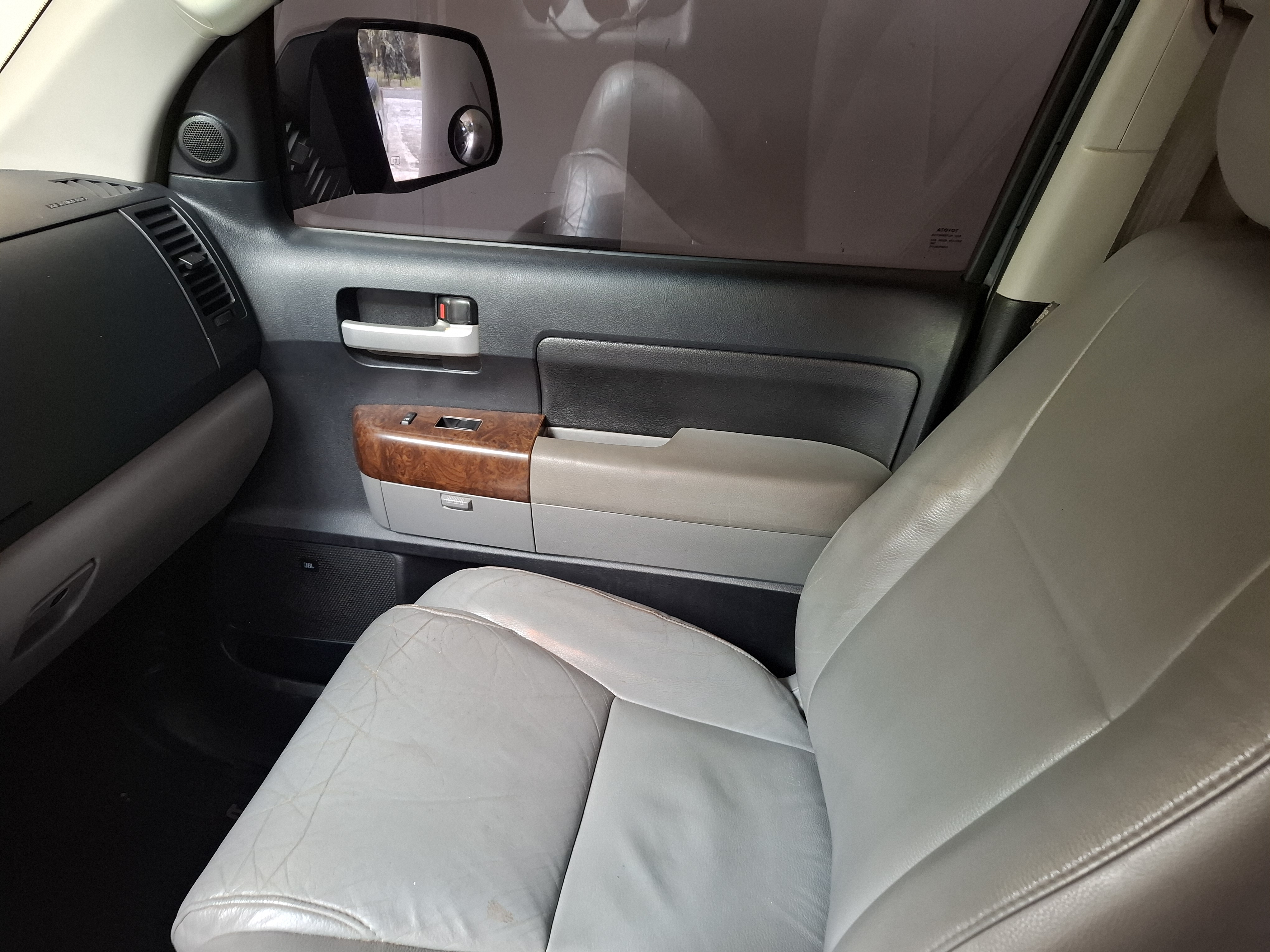 jeepetas y camionetas - Tundra 2010 limited 4*4 7
