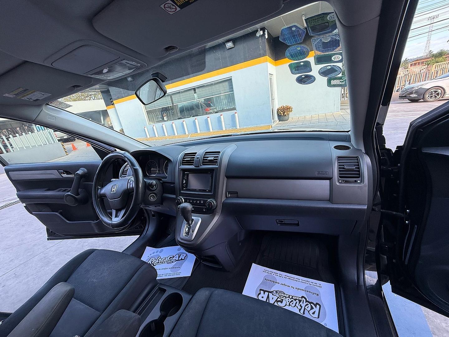 jeepetas y camionetas - Honda CRV 2011 LX 2WD 4