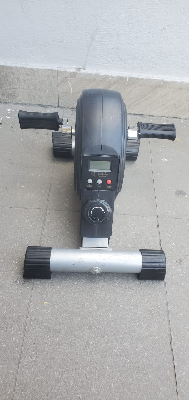 bicicletas y accesorios - pedal,bicicleta mini,pedaleador de pies y manos  0