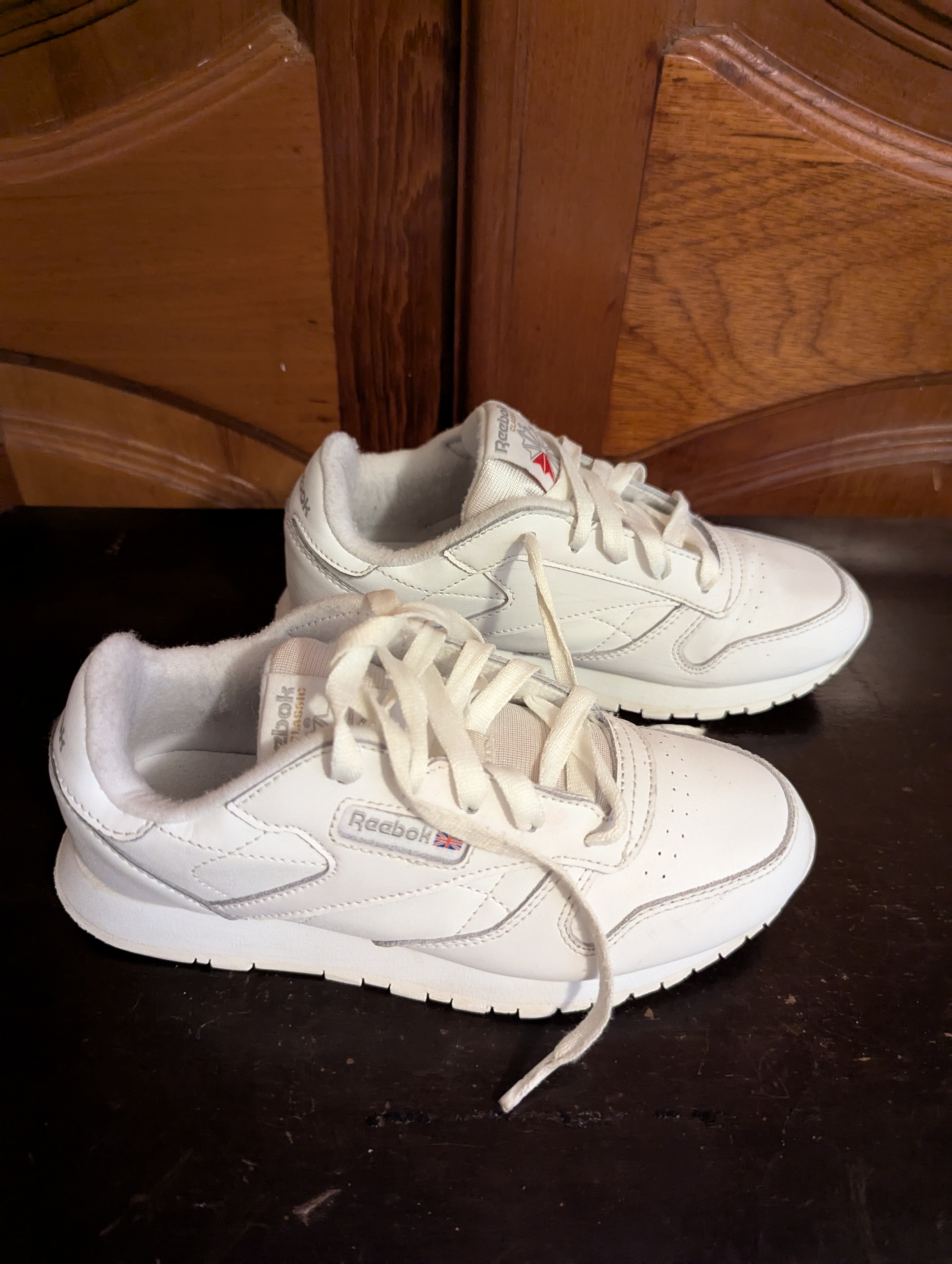 ropa y zapatos - Tennis Reebok para niños usados