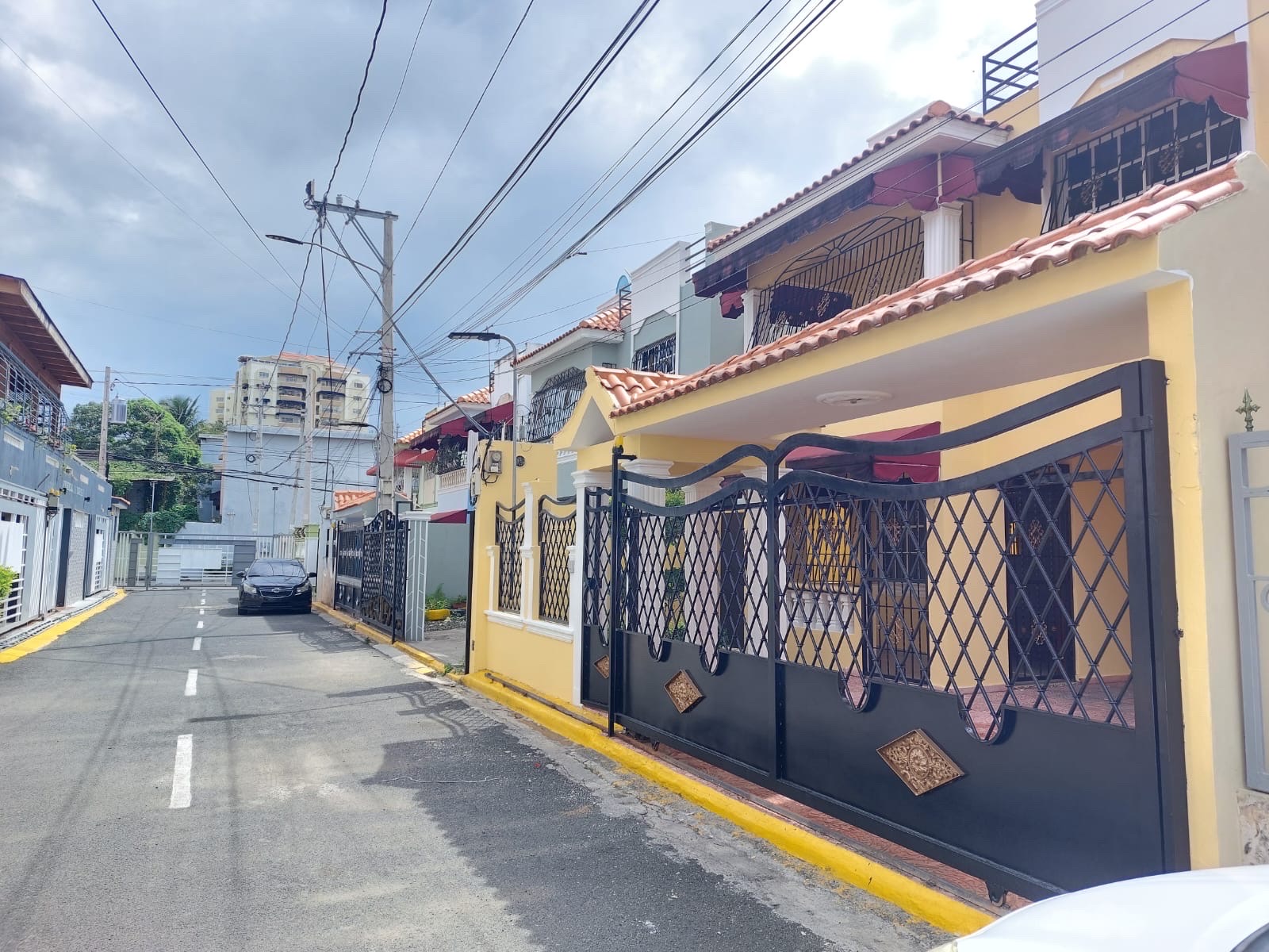 casas - venta de casa en Reparto los tres ojos Santo Domingo este  0