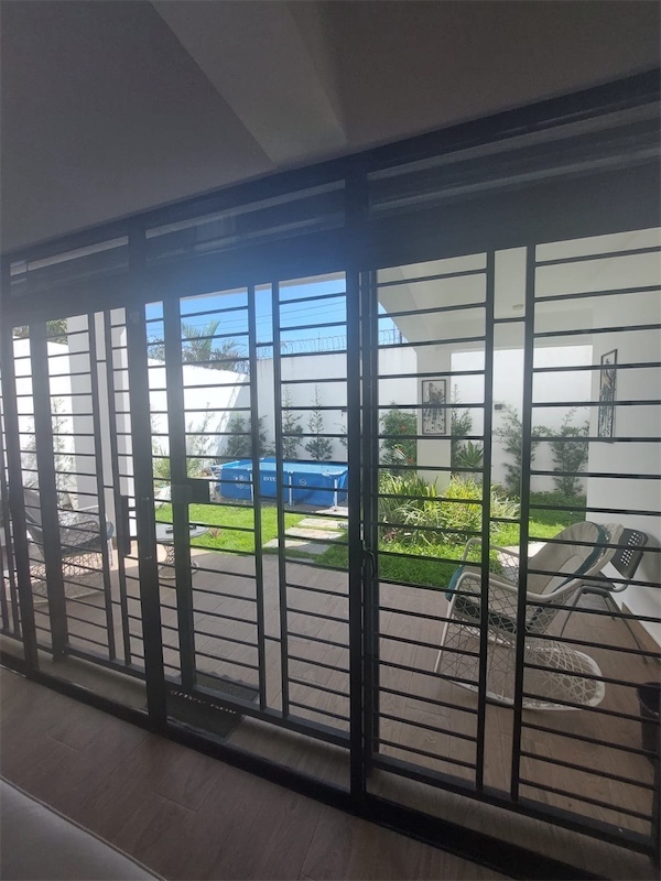 casas - Venta de casa de lujo en el mirador del este Santo Domingo este 4