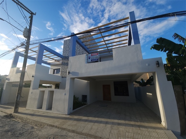casas - casa autopista de san Isidro brisa oriental Santo Domingo este 4