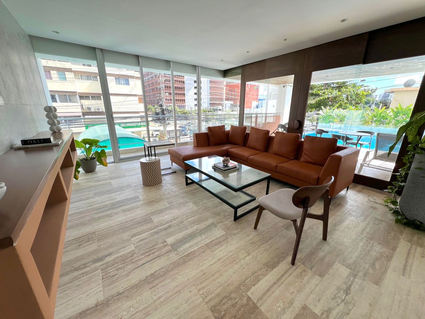 apartamentos - Apartamento nuevo en El Evaristo Morales Con Linea Blanca Disponible  0