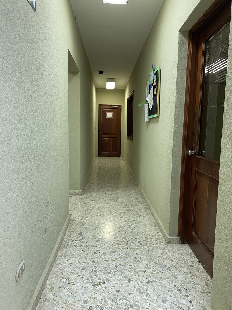 oficinas y locales comerciales - Alquilo Naves Industriales en Hainamosa 0