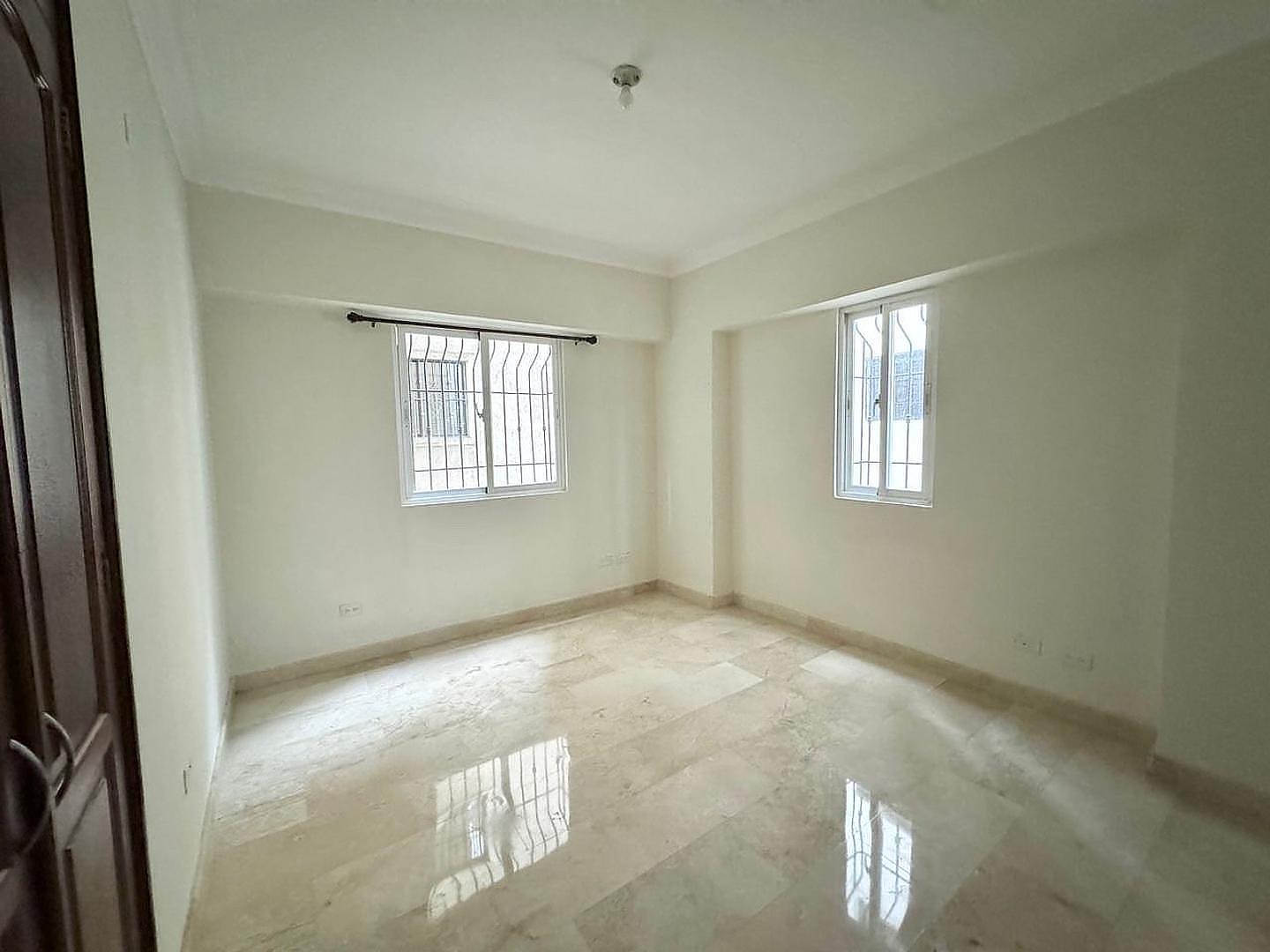 apartamentos - Se Vende apartamento en Urbanización Real. 8