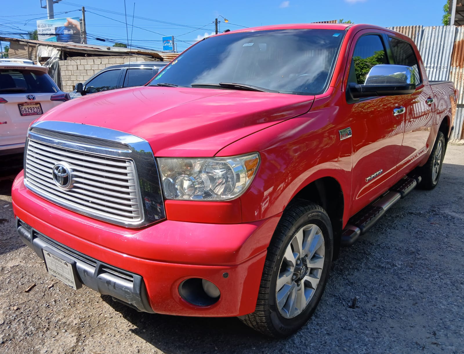 jeepetas y camionetas - Toyota tundra 2013