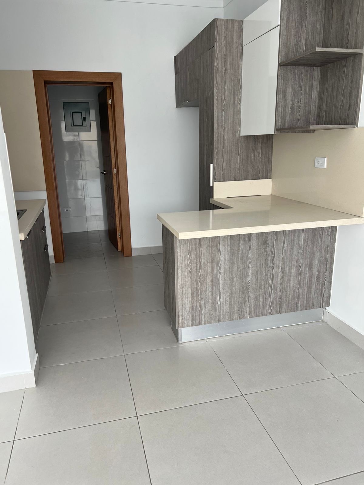 apartamentos - Apartamento en Alquiler – Bella Vista
📍 6to piso | 95 m² 1