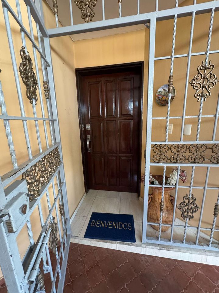 casas - Alquilo casa para fines comerciales en viejo arroy 8