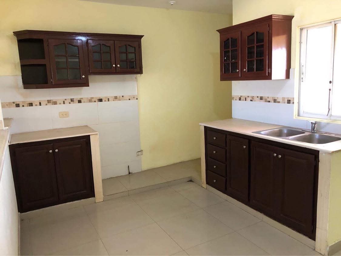 otros inmuebles - Venta De Edificio De 6 Apartamentos Cerca De La Playa En La Romana 3