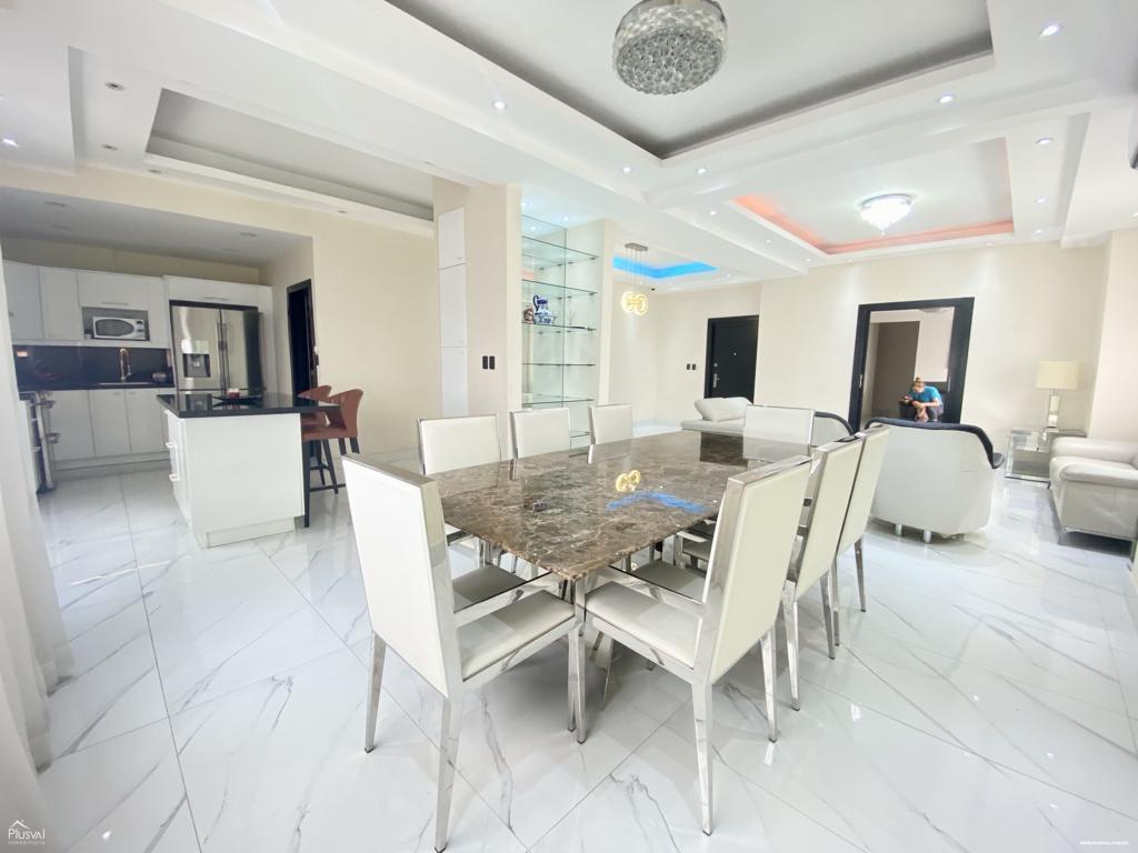 apartamentos - Apartamento en evaristo morales con 4 parqueos 2
