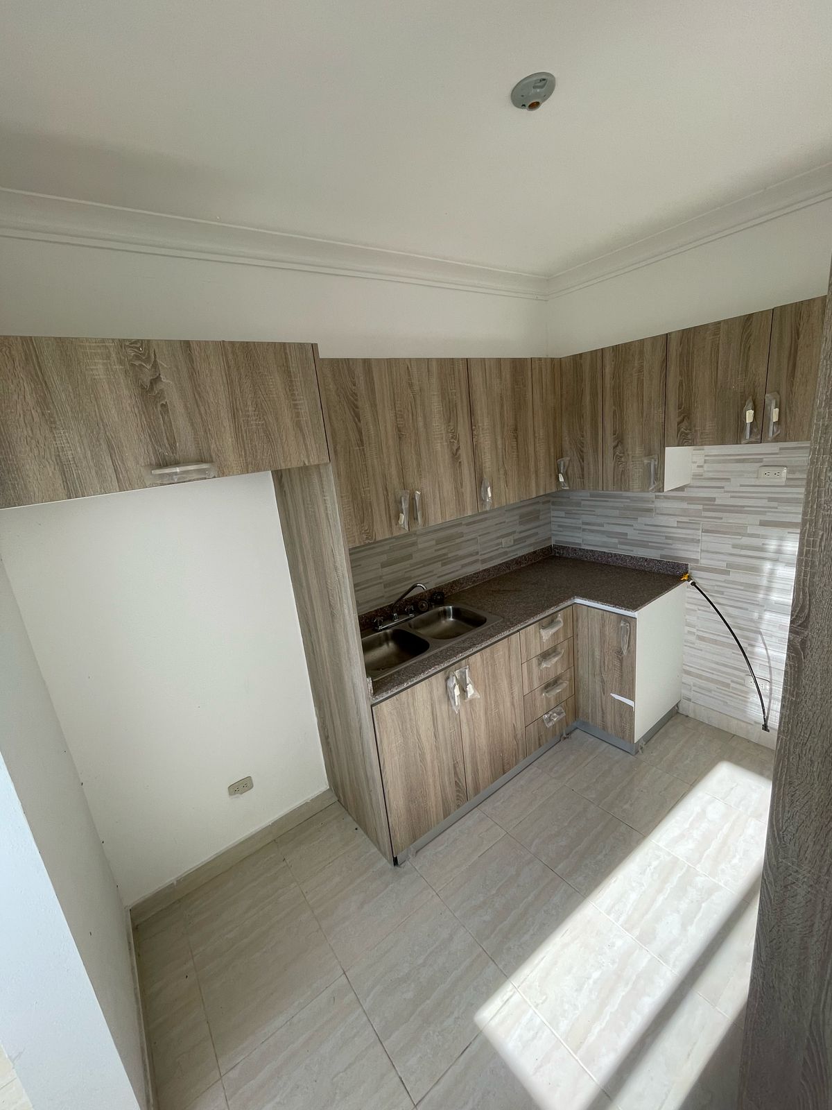 apartamentos - apartamento en venta 3er nivel nuevo a estrenar  8