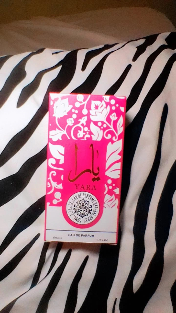 salud y belleza - mini perfume YARA Pink 💖 y victoria secret  0