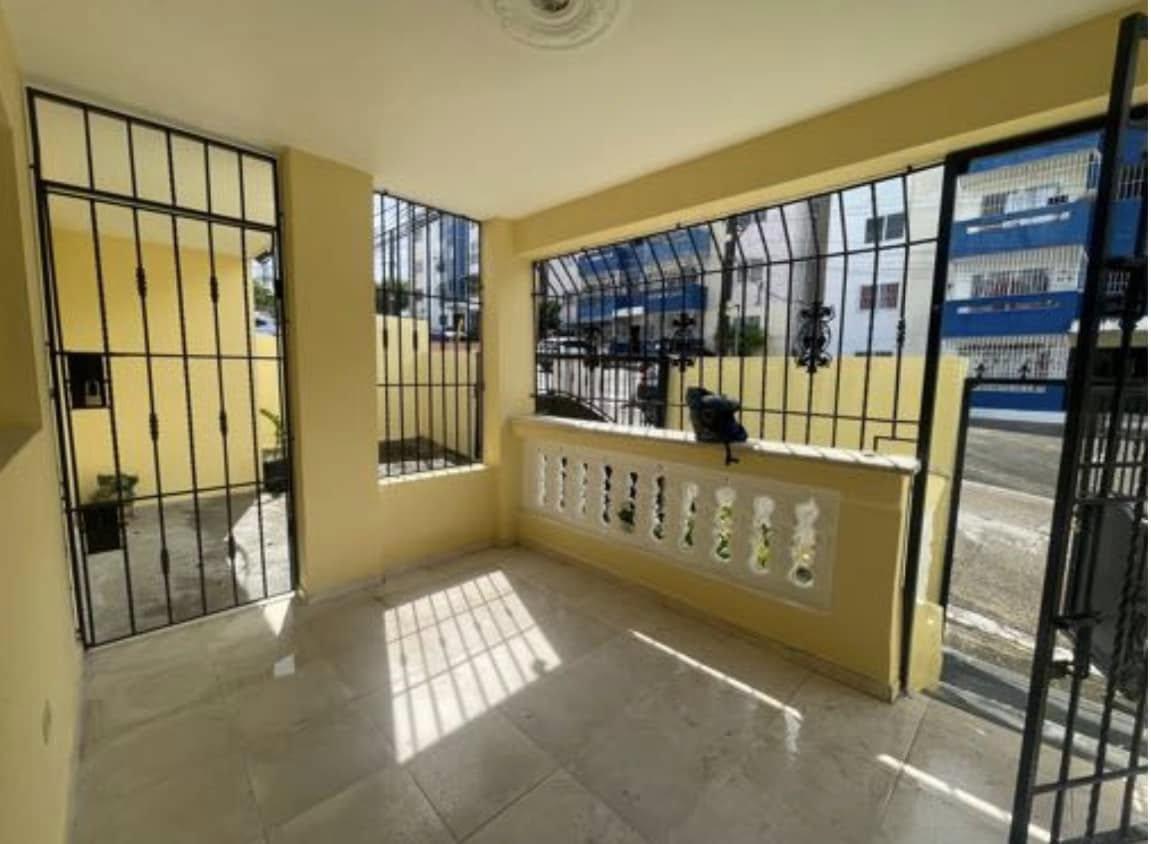 casas - VENDO CASA CHARLES DE GAULLE 0