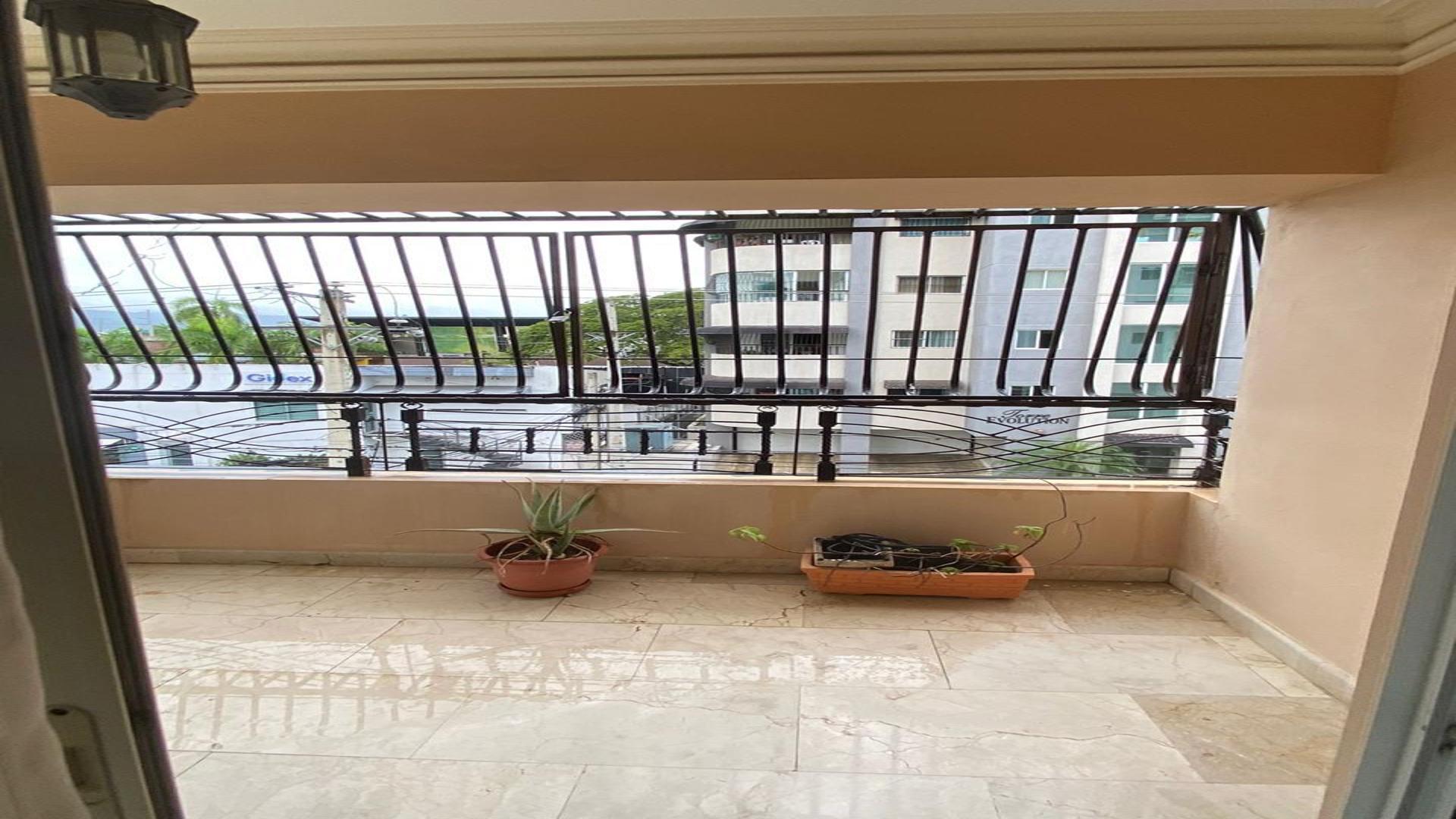 apartamentos - AMPLIO APARTAMENTO EN VENTA VILLA OLGA SANTIAGO