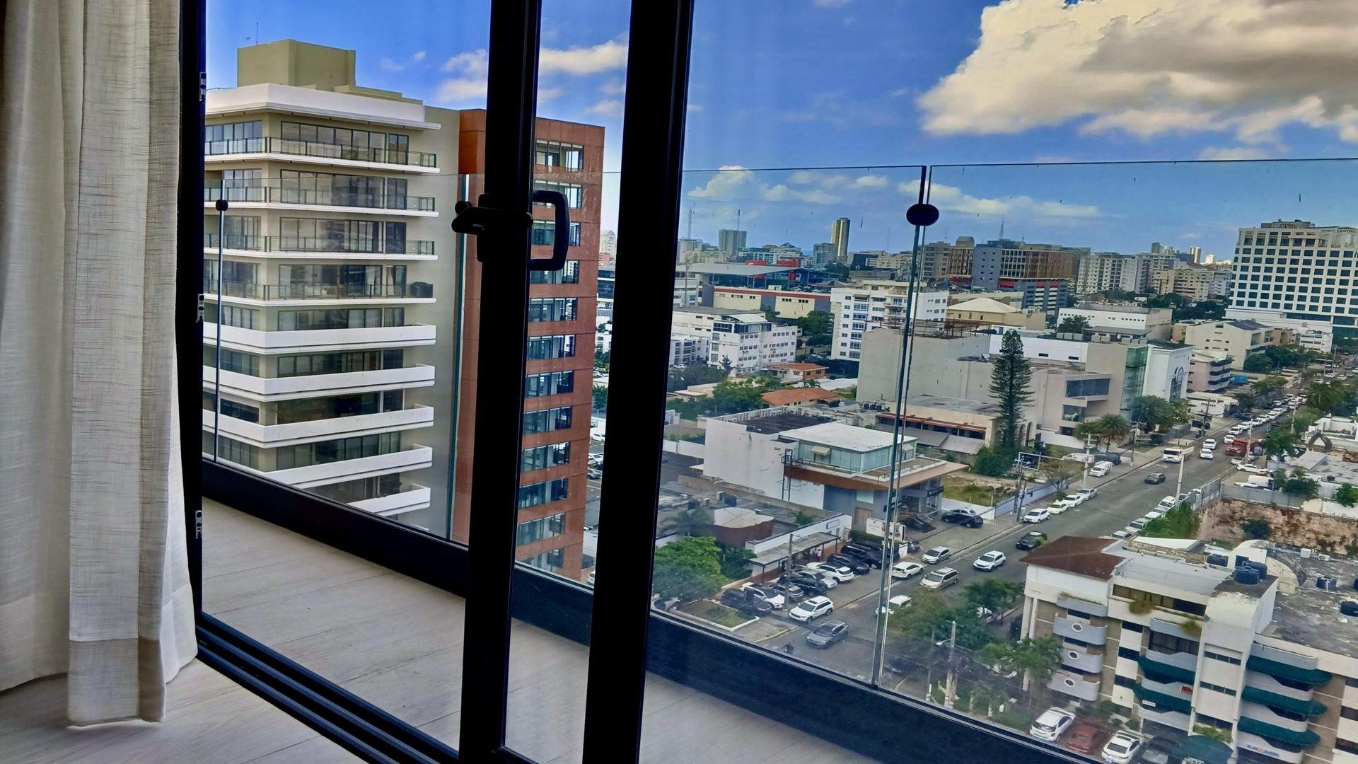 apartamentos - Torre de Alta Gama en Piantini 9